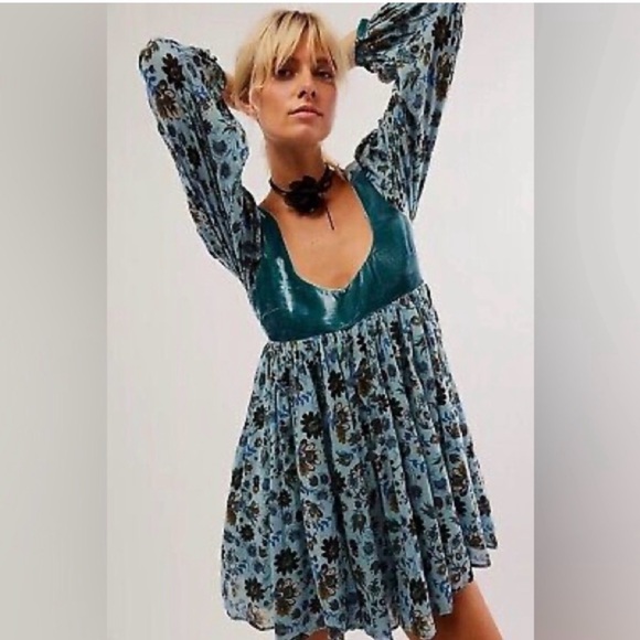 Free People Dresses & Skirts - Free People Marsha Cocquette 1960s Mini Dress Size XL